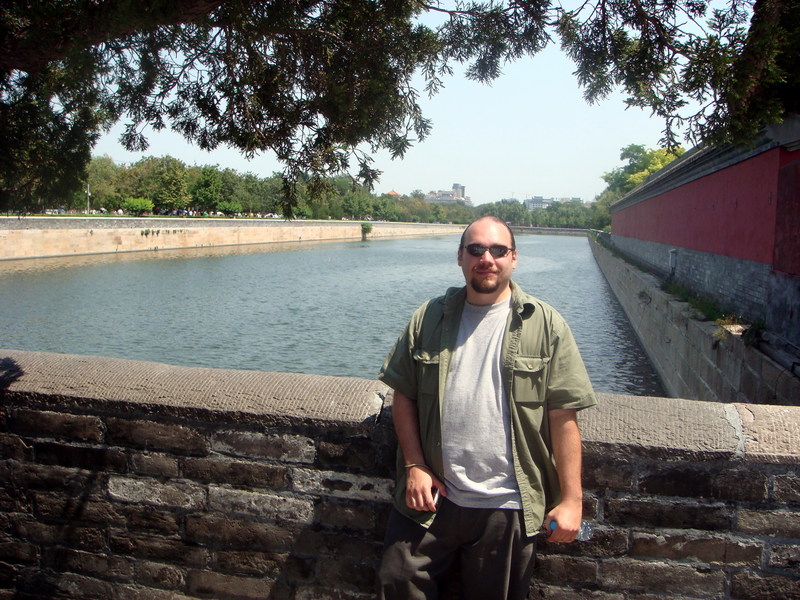 Image: /media/?path=/trips/2007-08-13 China/2007-08-14_Beijing/20070814-122938-0-Joe.jpg